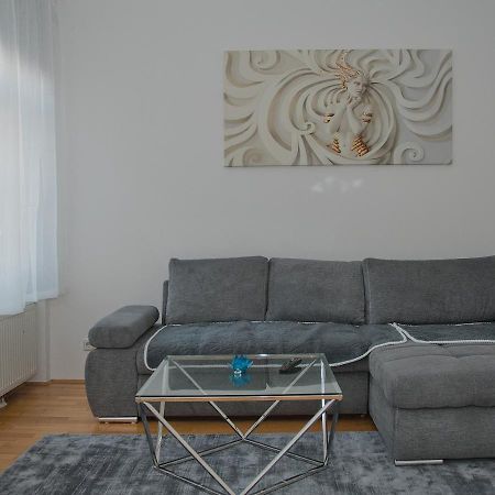 Blue Lotus Apartment Wien Exterior foto