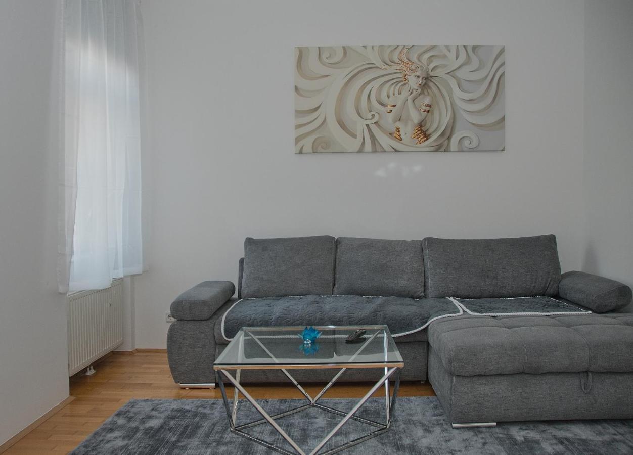 Blue Lotus Apartment Wien Exterior foto