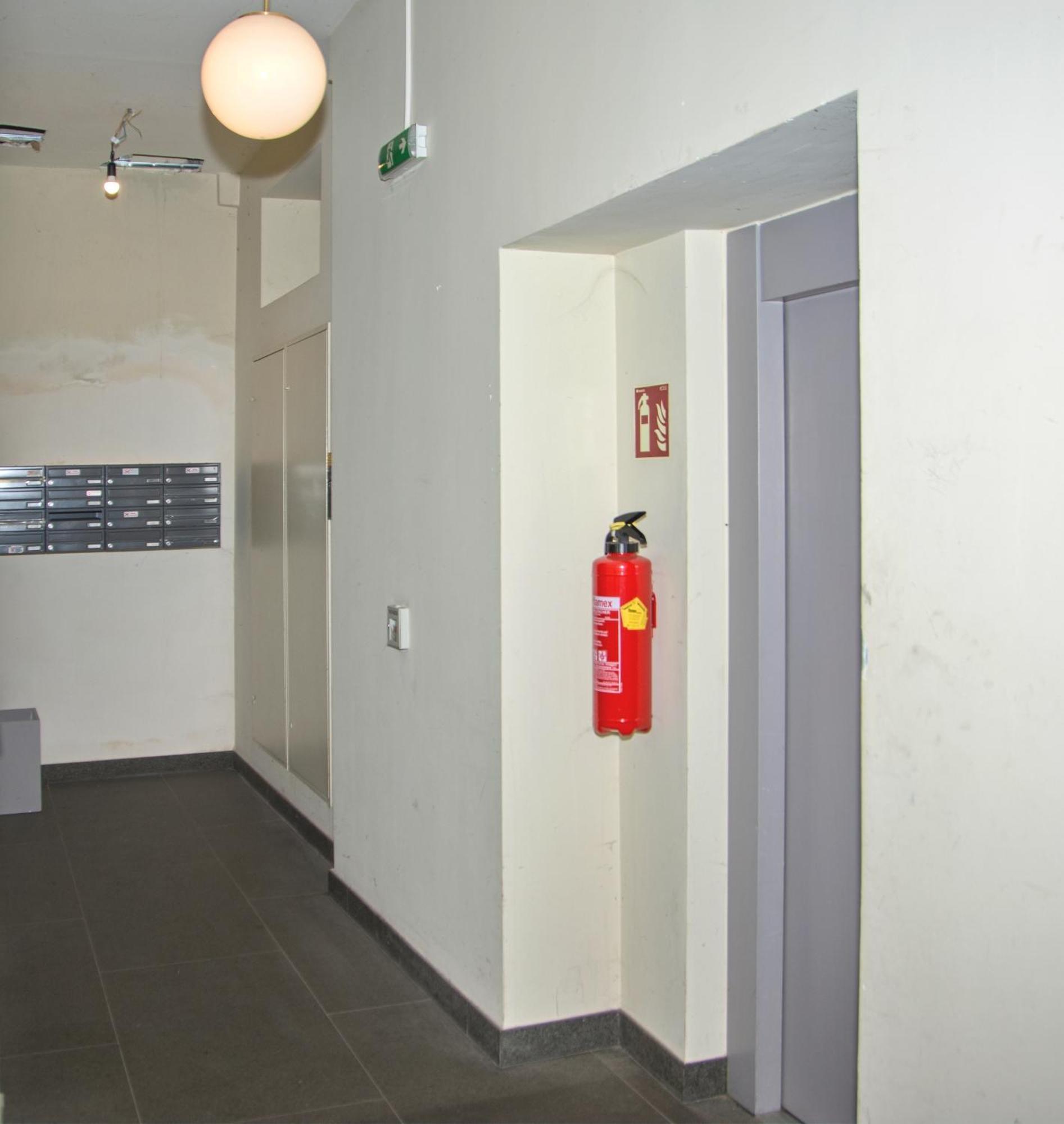 Blue Lotus Apartment Wien Exterior foto